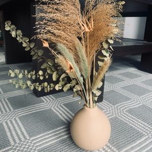 Stylish Boho Chic Pampas Grass & Eucalyptus Blend